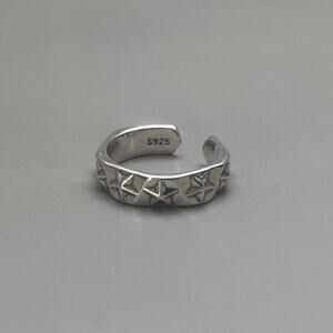 Vintage Silver Modern Star Ring – Adjustable Size, Unisex, Brand New